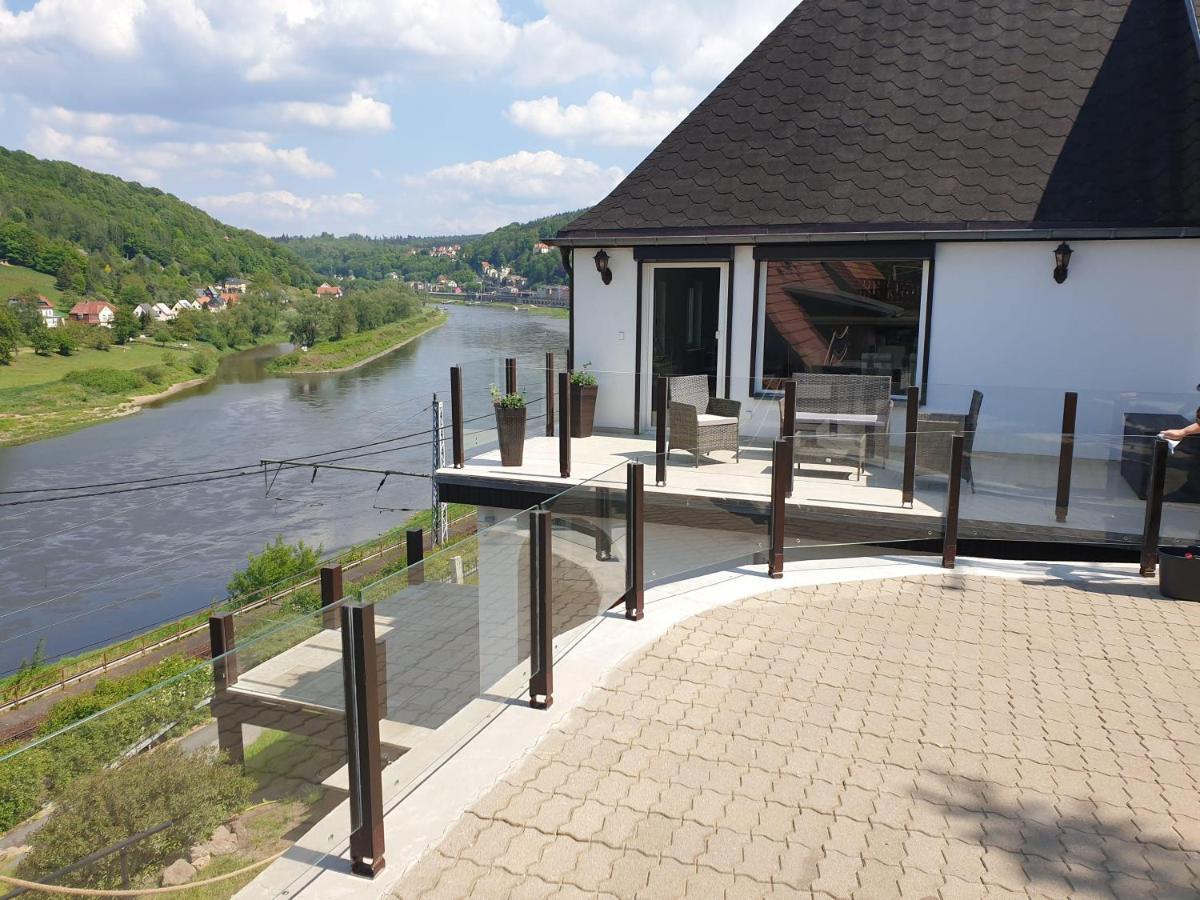 Saechsische-Schweiz-Ferienhaus-Wohnung-1-Mit-Elbblick-Sauna-Und-Kamin Königstein an der Elbe Zewnętrze zdjęcie