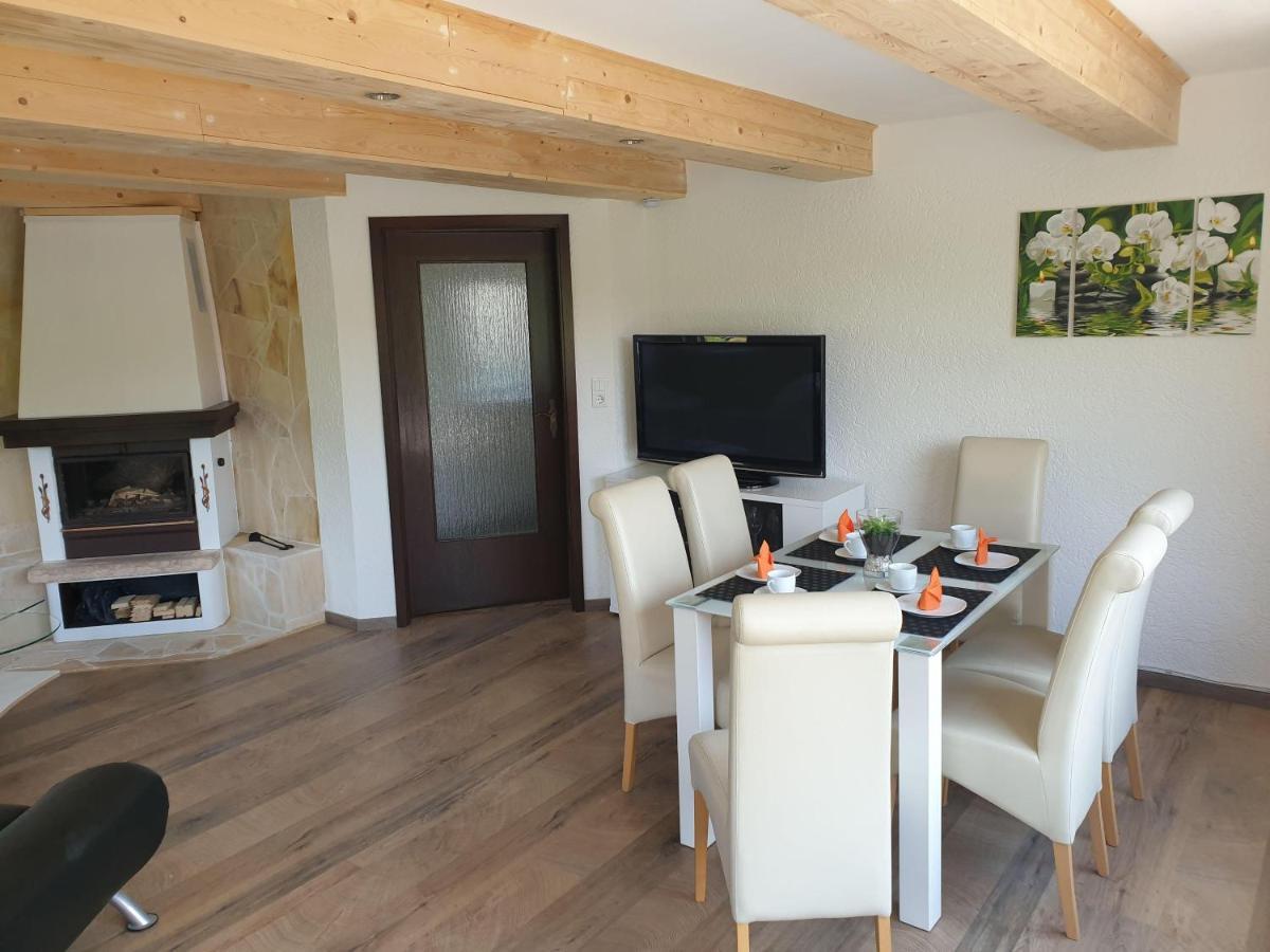 Saechsische-Schweiz-Ferienhaus-Wohnung-1-Mit-Elbblick-Sauna-Und-Kamin Königstein an der Elbe Zewnętrze zdjęcie