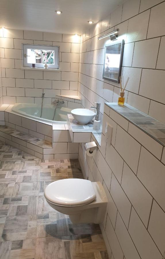 Saechsische-Schweiz-Ferienhaus-Wohnung-1-Mit-Elbblick-Sauna-Und-Kamin Königstein an der Elbe Zewnętrze zdjęcie