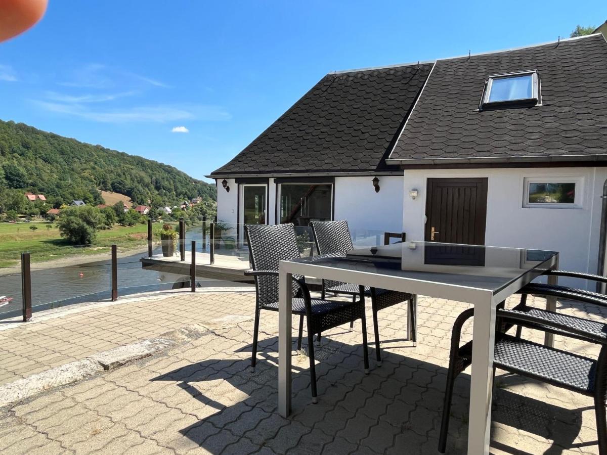 Saechsische-Schweiz-Ferienhaus-Wohnung-1-Mit-Elbblick-Sauna-Und-Kamin Königstein an der Elbe Zewnętrze zdjęcie